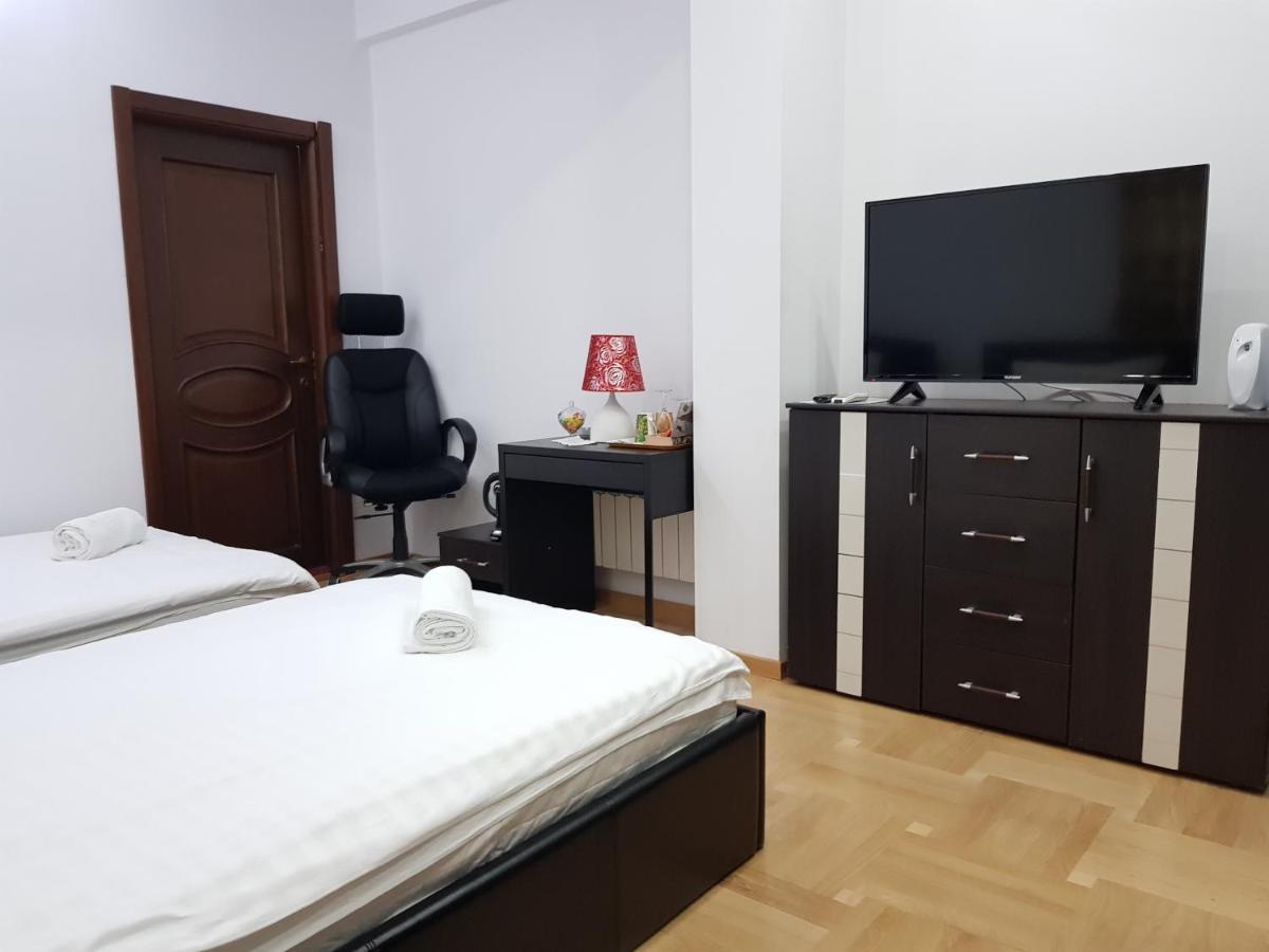 Appartement Apartament Langa Monza à Bucarest Extérieur photo