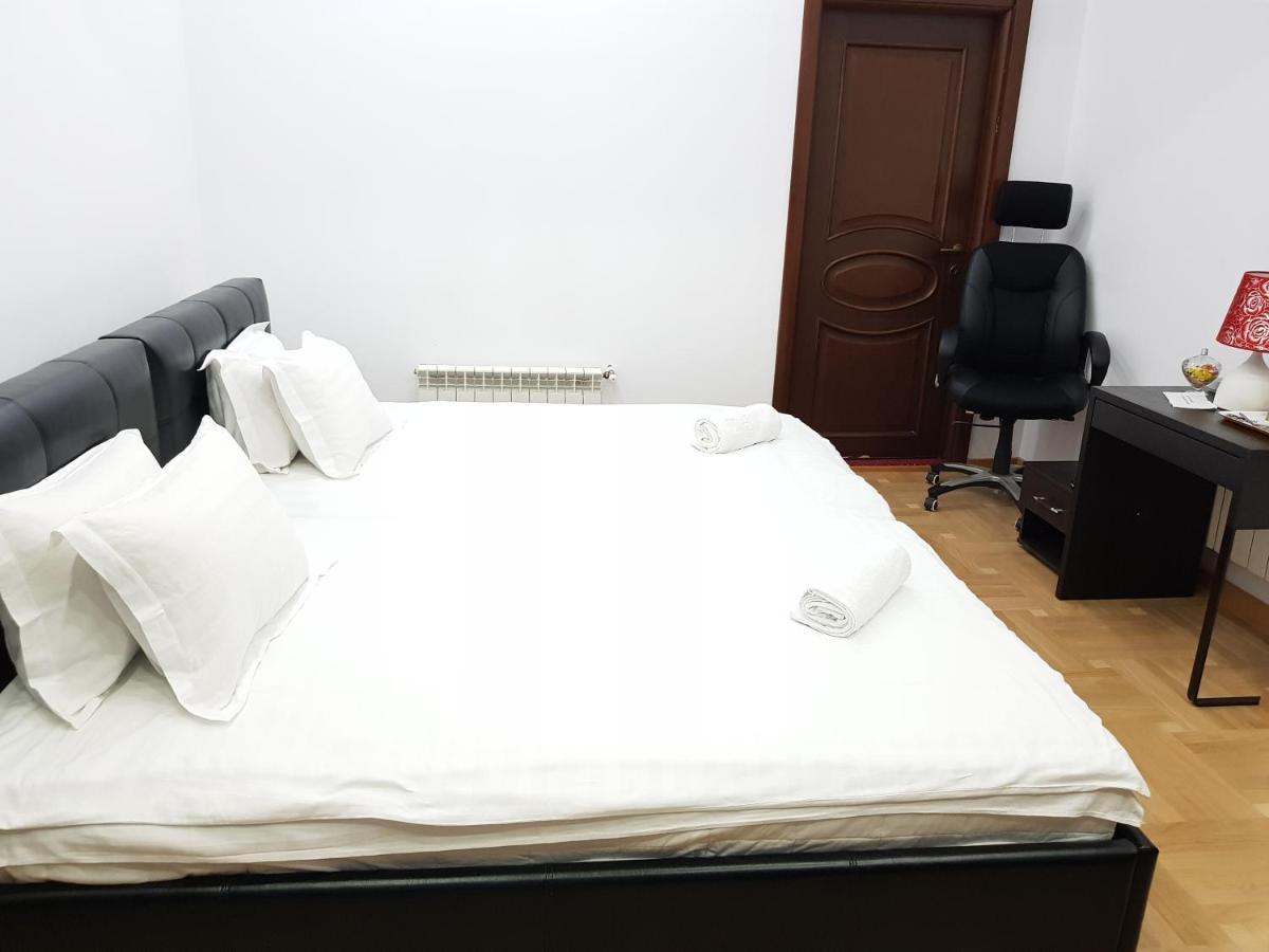 Appartement Apartament Langa Monza à Bucarest Extérieur photo