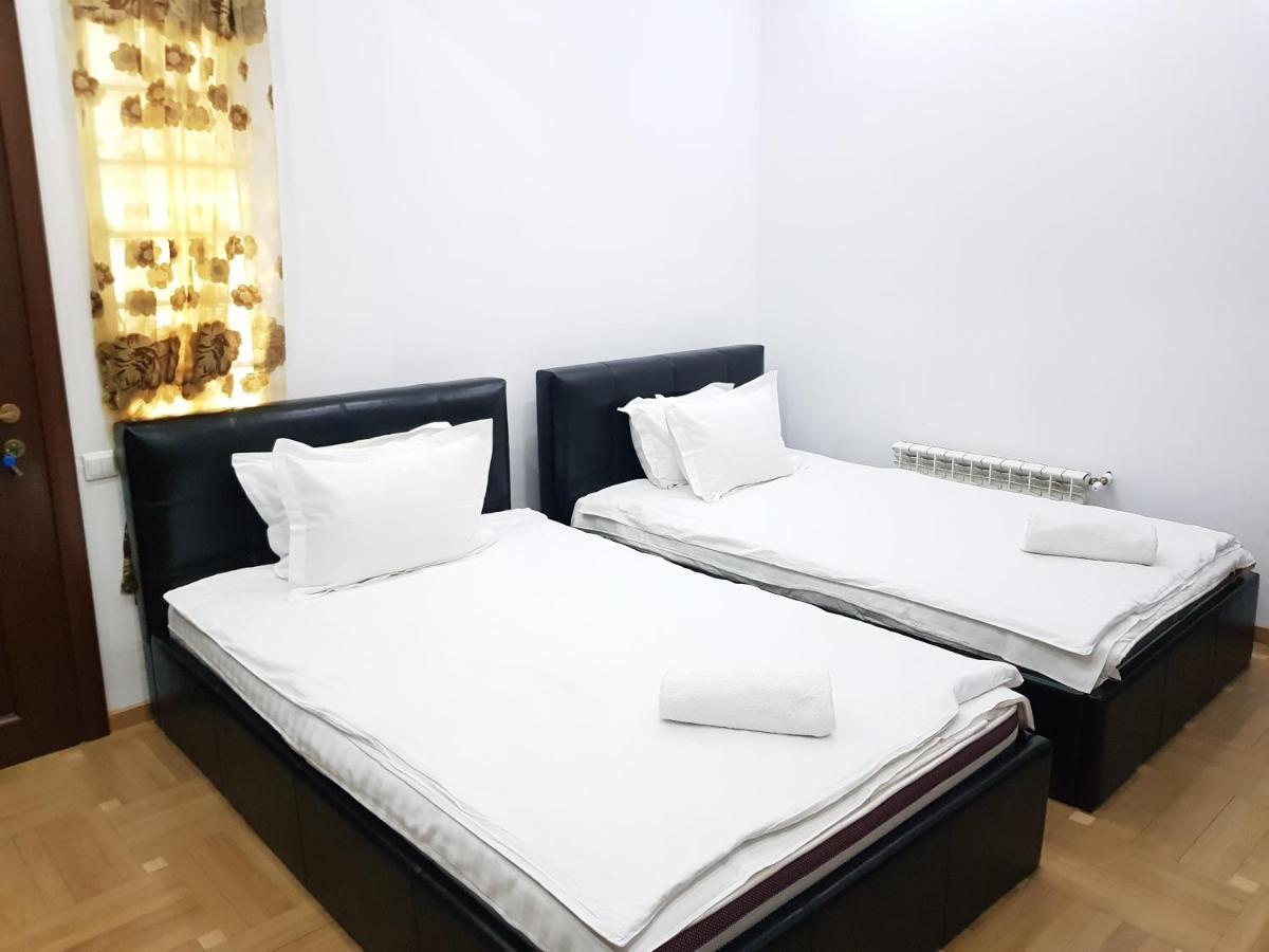 Appartement Apartament Langa Monza à Bucarest Extérieur photo